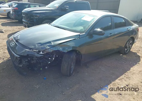 2025 Hyundai Elantra Sel Sport from USA, damaged, VIN KMHLM4DG0SU896047